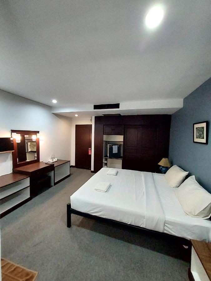 Traveller Inn Hotel Chiang Mai Extérieur photo