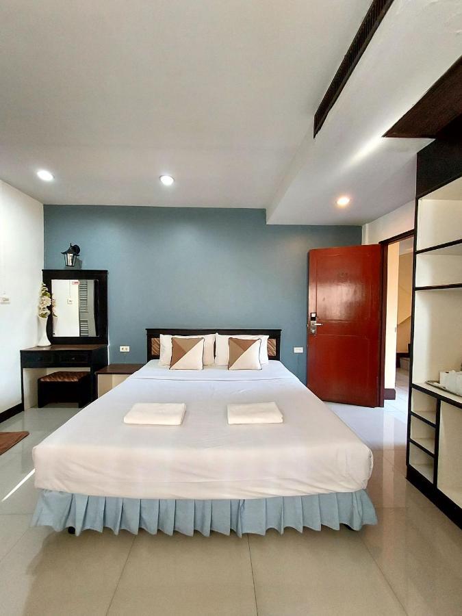 Traveller Inn Hotel Chiang Mai Extérieur photo