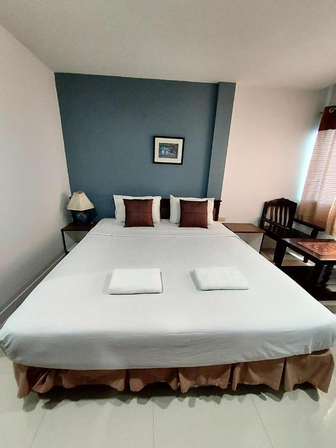 Traveller Inn Hotel Chiang Mai Extérieur photo
