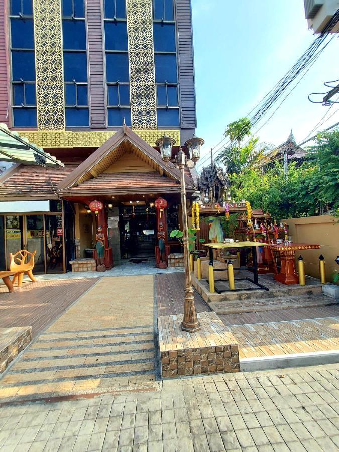 Traveller Inn Hotel Chiang Mai Extérieur photo