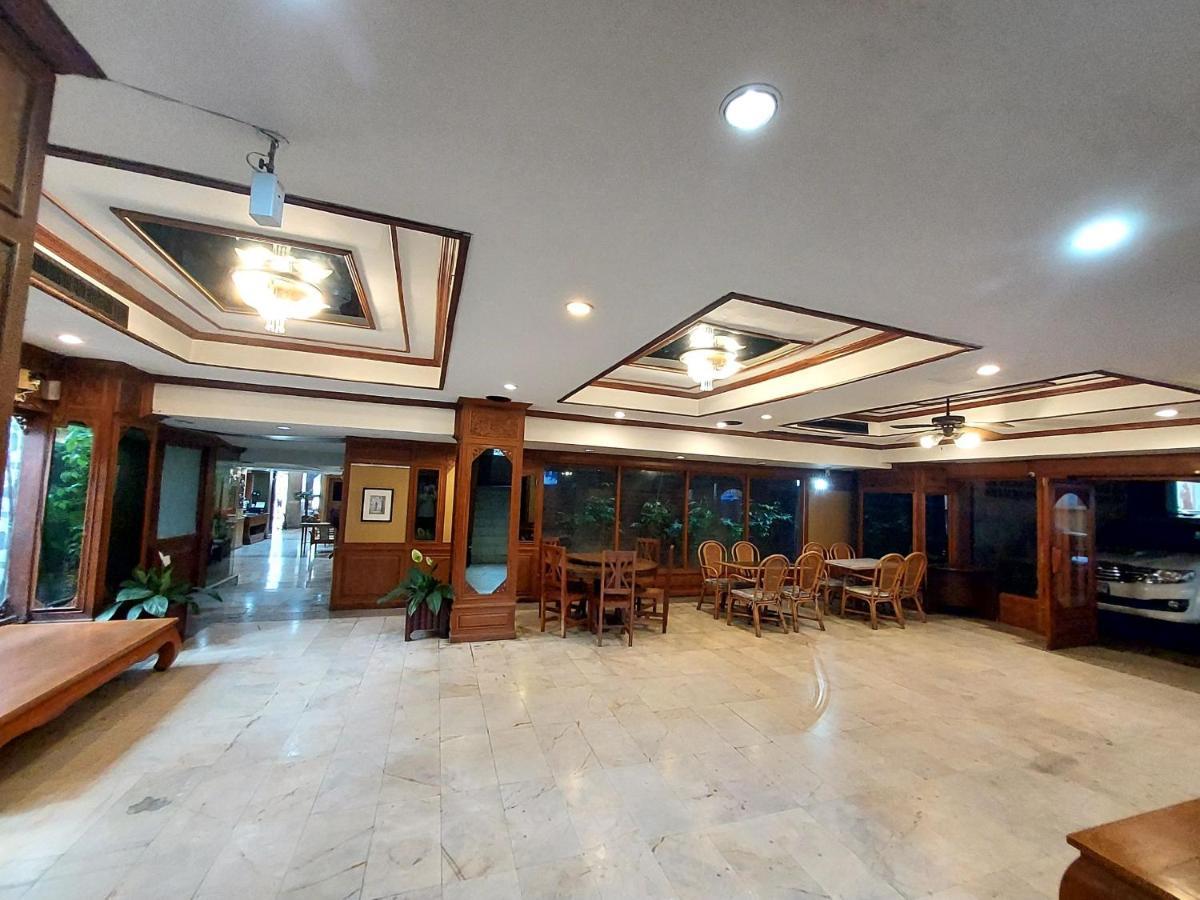 Traveller Inn Hotel Chiang Mai Extérieur photo