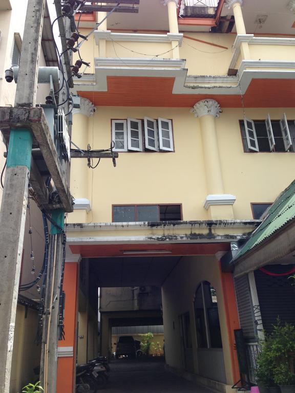 Traveller Inn Hotel Chiang Mai Extérieur photo