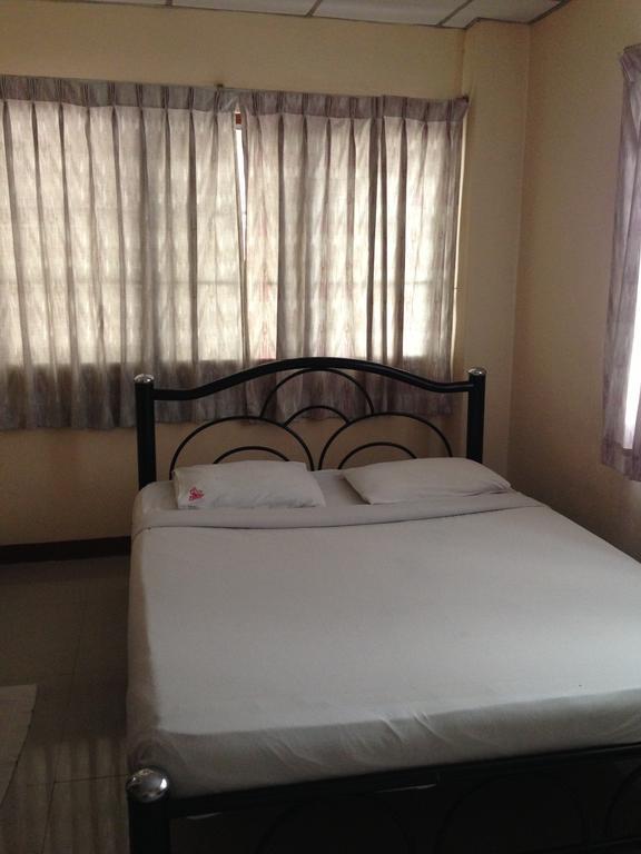 Traveller Inn Hotel Chiang Mai Extérieur photo