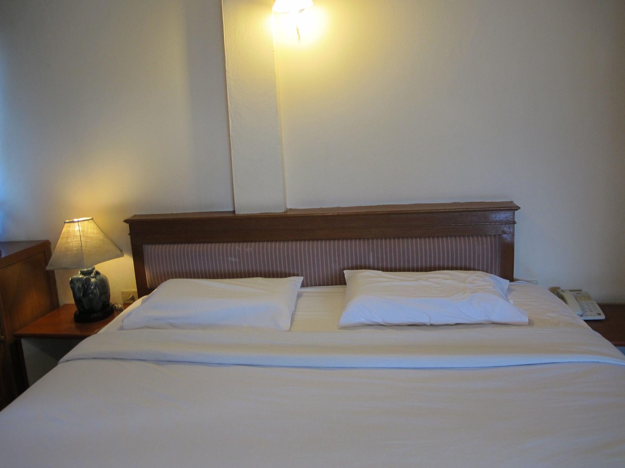 Traveller Inn Hotel Chiang Mai Extérieur photo