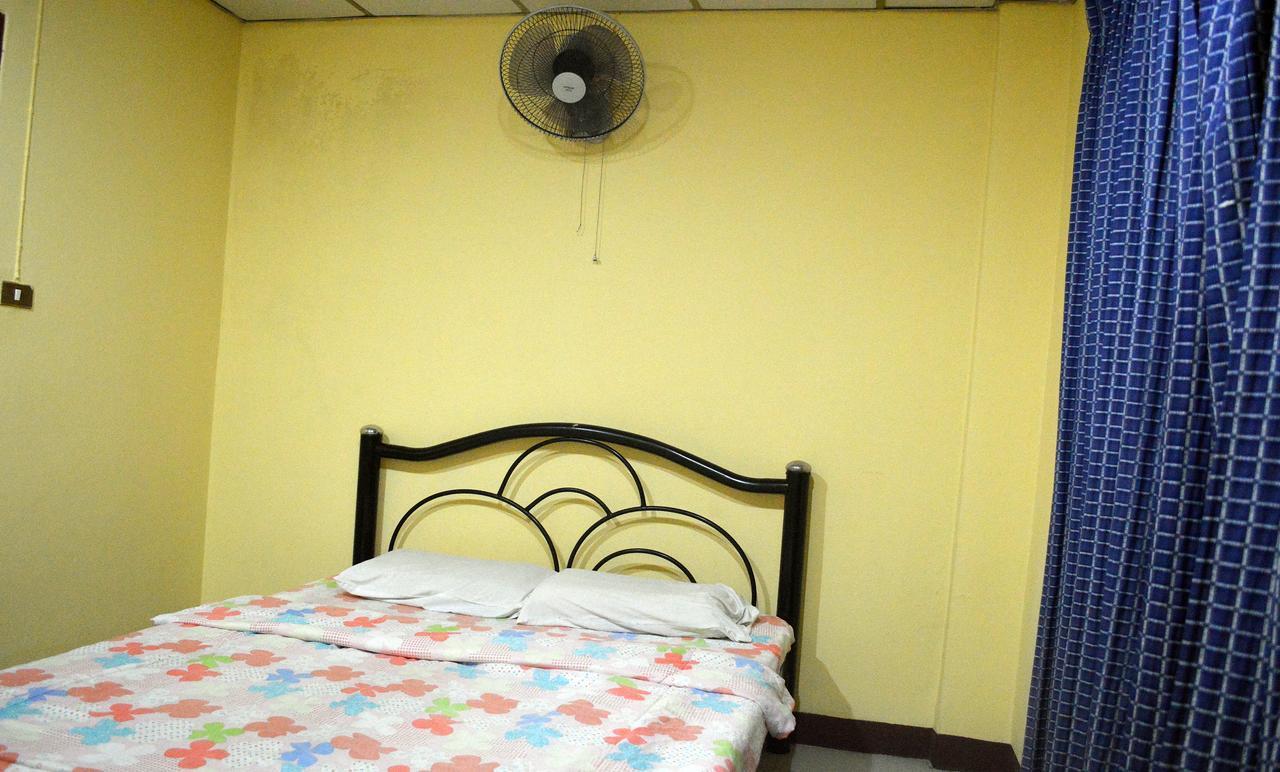 Traveller Inn Hotel Chiang Mai Extérieur photo